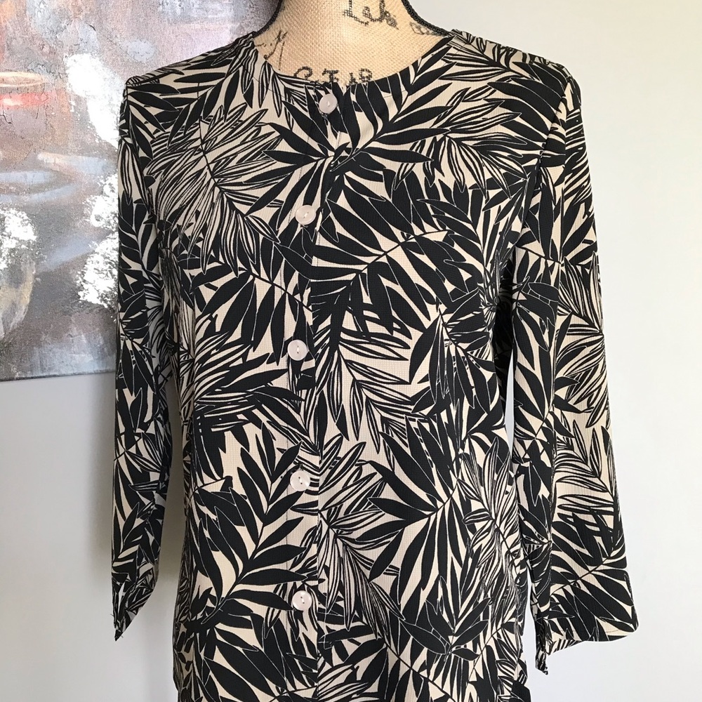 Jaclyn smith medium blouse